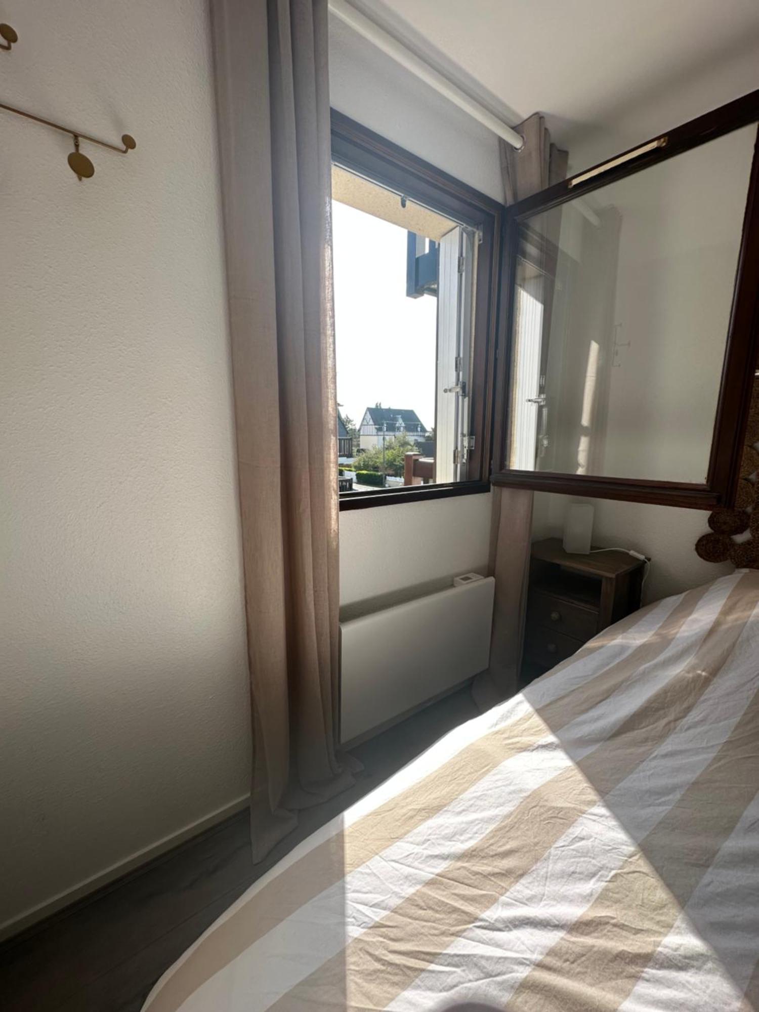 Le Balbec - Appartement Cosy Кабур Екстериор снимка